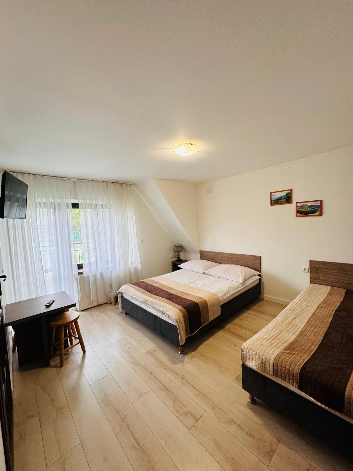 Pokoje Goscinne U Moniki Zakopane Exteriör bild